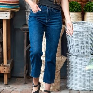 Judy Blue Joan‎ High Rise Cropped Straight Raw Hem Ankle Slit Denim Jean…